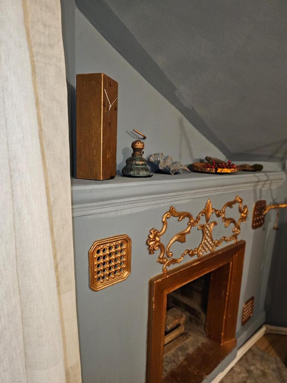 Guest House Likani 2017 ボルジョミ 部屋 写真