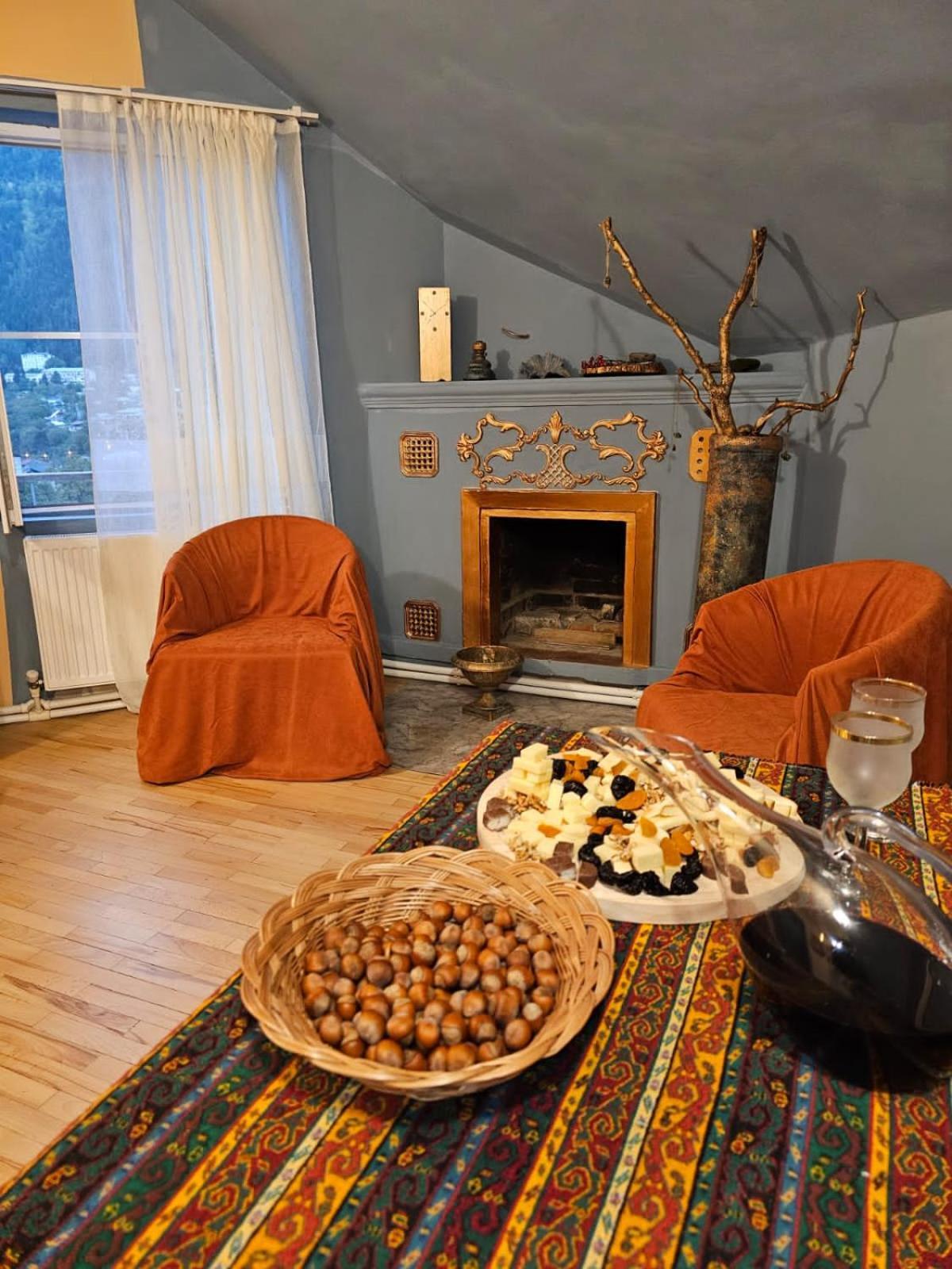 Guest House Likani 2017 ボルジョミ 部屋 写真