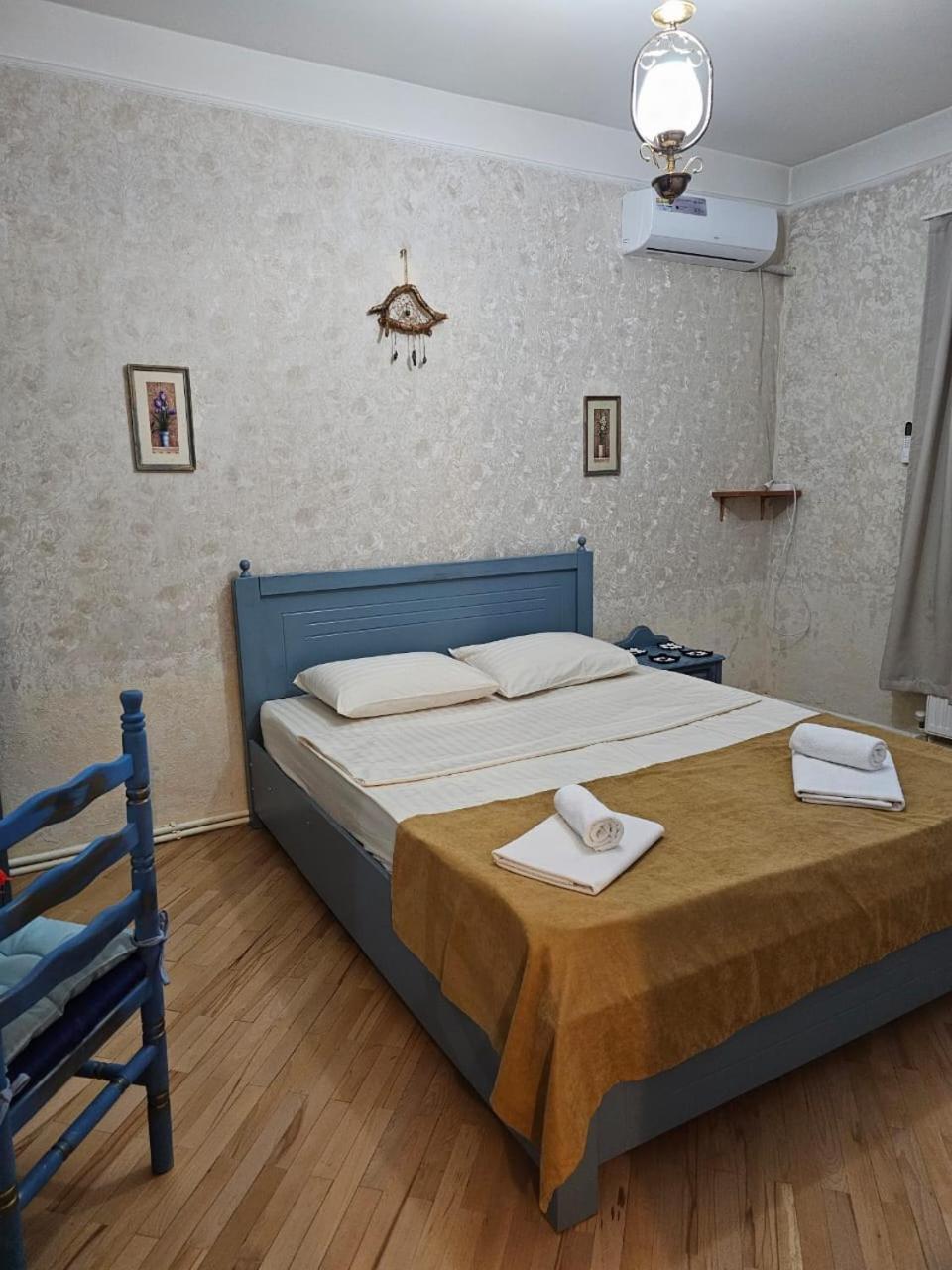 Guest House Likani 2017 ボルジョミ 部屋 写真